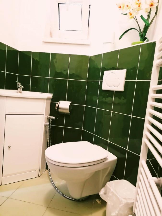 Apartmany Pri Auparku Piest'any Eksteriør billede