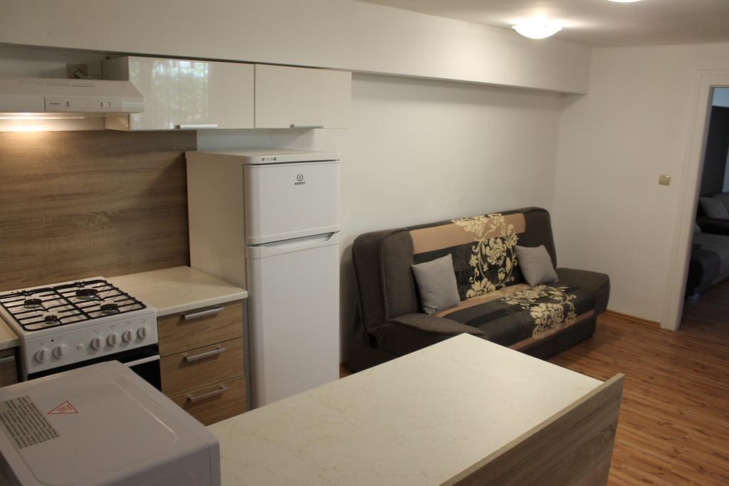 Apartmany Pri Auparku Piest'any Eksteriør billede